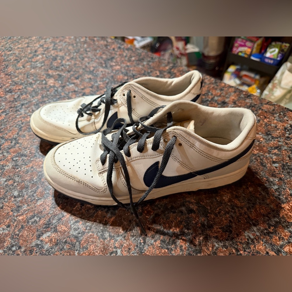 Nike Men's Cream Leather Sneakers with Black Swoosh